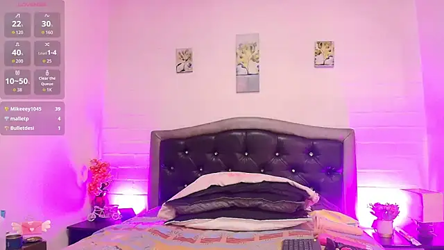 دردشة QueenMatturex الجنسية المباشرة