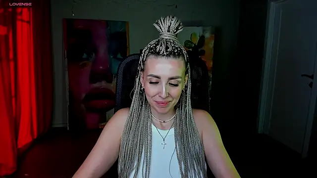 MonicaRiley's Live XXX Chat