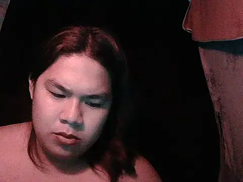 XXX chat uživo modela Huntrix2025