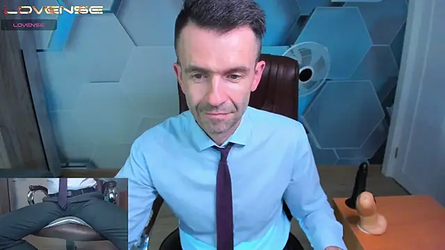 Онлайн чат XXX SteveTiger