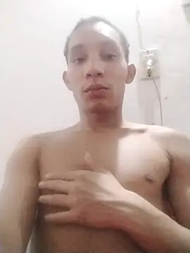 Erick_Baes élő XXX-chatje