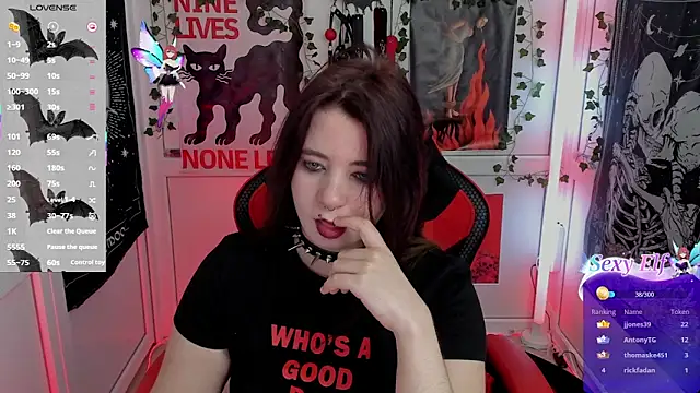 XXX chat uživo modela PurpleRune