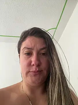Chat +18 de Abby-LS ao vivo