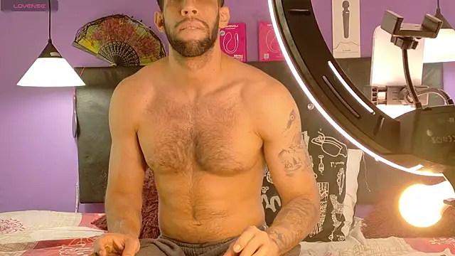 Chat +18 de Karim_mansur ao vivo