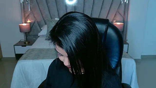 Layla_Breezee 라이브 XXX 채팅