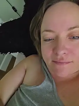 julimonroe লাইভ XXX চ্যাট