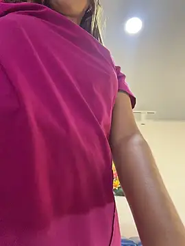 Kinky-Spa লাইভ XXX চ্যাট