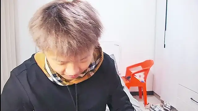 Chocolates-001 Live XXX Chat