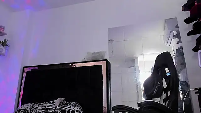 Moon_Sammy Adlı Modelin Canlı XXX Sohbeti