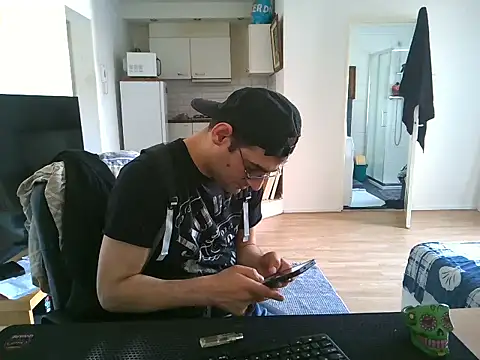 Chat XXX Live mihaimichael