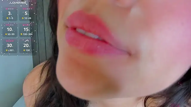 Czat XXX na żywo – AnnieRouse__