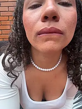 Czat XXX na żywo – TamaraaHoney