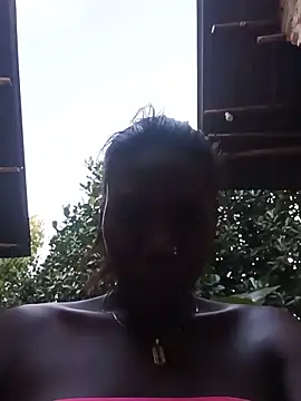 holygrail001's Live XXX Chat