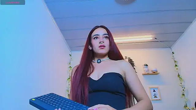Chat XXX en directo de ViolethRosse