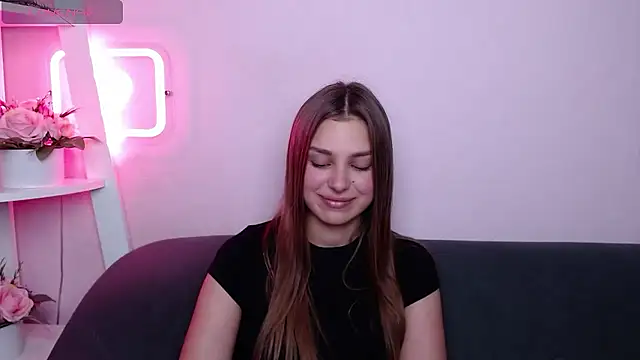 MilanaAngelAs: онлайн-секс-чат
