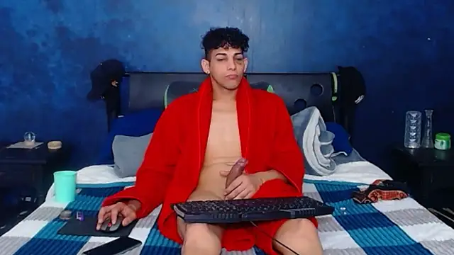 Dirtymatthew Chat XXX in diretta