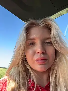 Chat +18 de OdriOlsens ao vivo