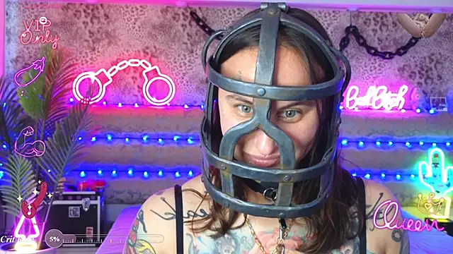 XXX chat uživo modela Cool_Freak_