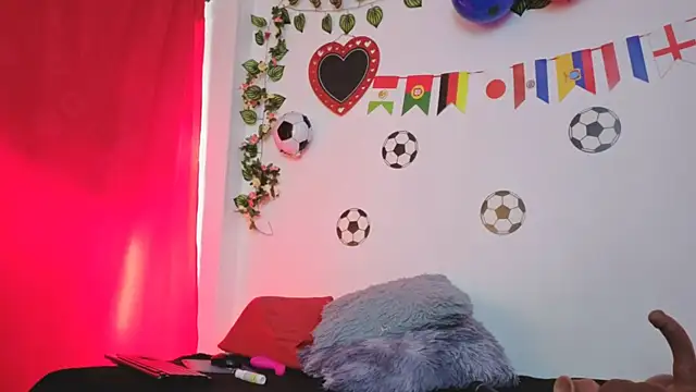 MiaCollinssx – Live XXX-chat