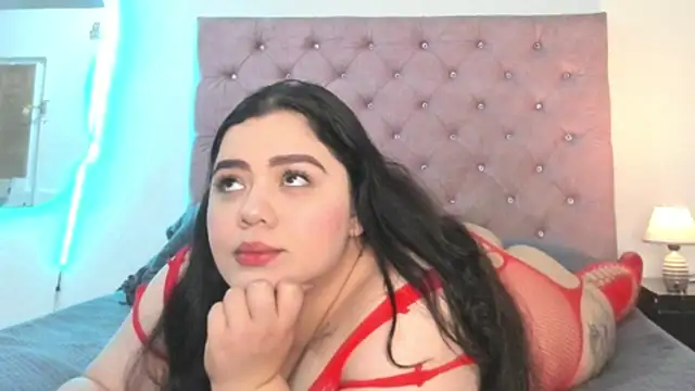 Chat XXX en directo de laurenlaine