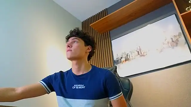 Esteban_Fire Live XXX Chat