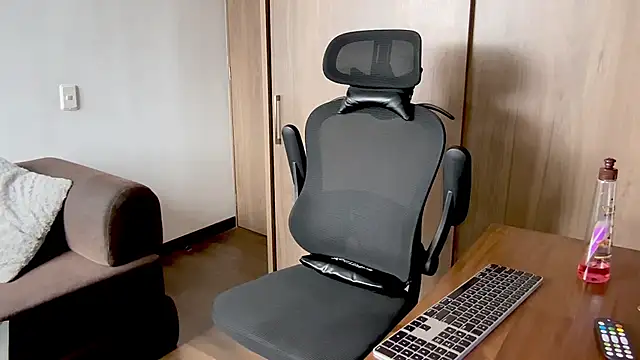 XXX chat uživo modela Rob_fab