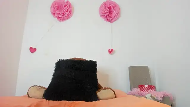 Chat +18 de DarkieSweet ao vivo
