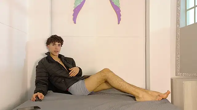 XXX chat uživo modela Monyel_Blake