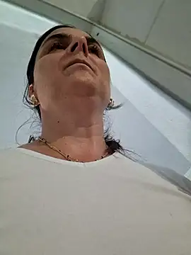 Chatroom XXX en direct de IsabelleCraft