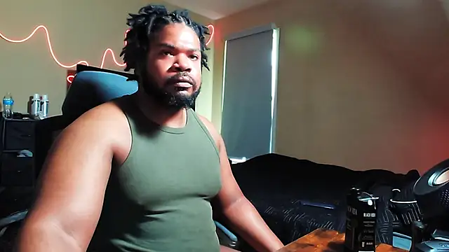 rogue42911 Show Webcam
