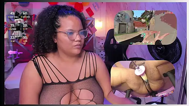 צ'אט XXX בשידור חי של MhiaRey