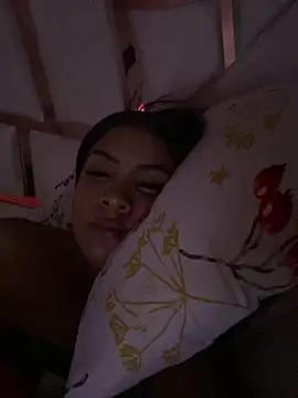 MarianaaSantos Chat XXX in diretta