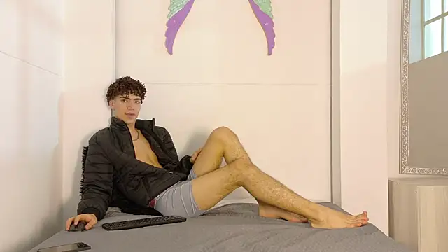 Chat +18 de Monyel_Blake ao vivo