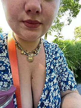 SummerHoneyn Live XXX chat