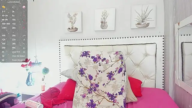 _jade_01 Adlı Modelin Canlı XXX Sohbeti
