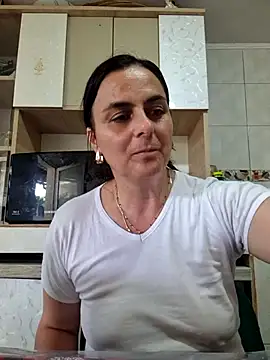 IsabelleCraft: απευθείας συνομιλία ΧΧΧ