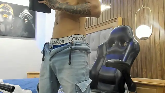 Mael_Jason Live XXX Chat