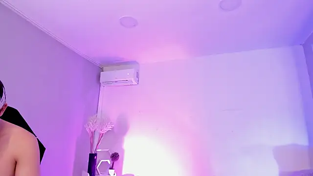 Handsomeboyss19 Live XXX-Chat