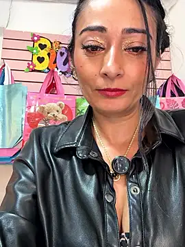 IsabellaMariet Chat XXX in diretta