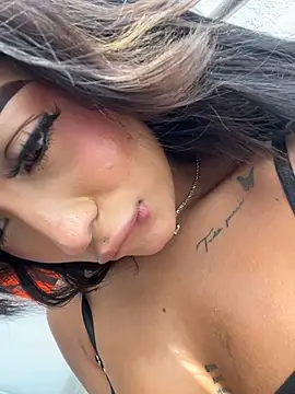 MystiqueXXX's Live XXX Chat