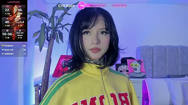 doll__bella Adlı Modelin Canlı XXX Sohbeti