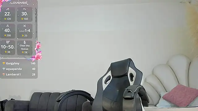 MaximusClark Live XXX-chat