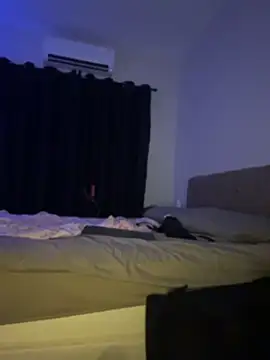 Manu_2002_'s Live XXX Chat