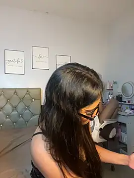 دردشة JassmineLove الجنسية المباشرة