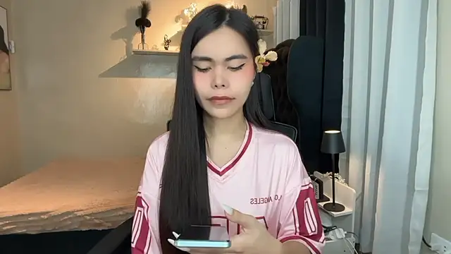 Princess_Material Adlı Modelin Canlı XXX Sohbeti