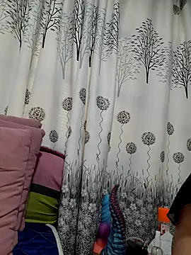 Chat +18 de Scarlet_curly8a ao vivo