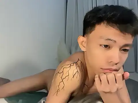 hottasianboy Chat XXX in diretta