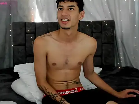LyanLazarBBC's Live XXX Chat