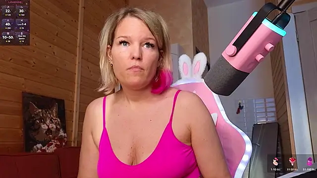 Lady_Shine élő XXX-chatje