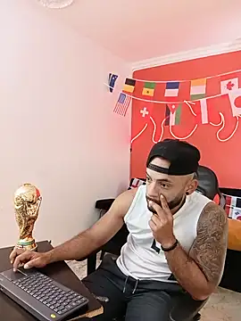 Mike_savage3 élő XXX-chatje